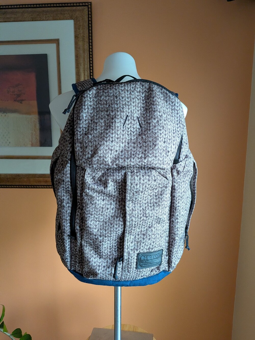 Burton Cadet Men’s Knit-Pattern Backpack in Taupe Size 30L